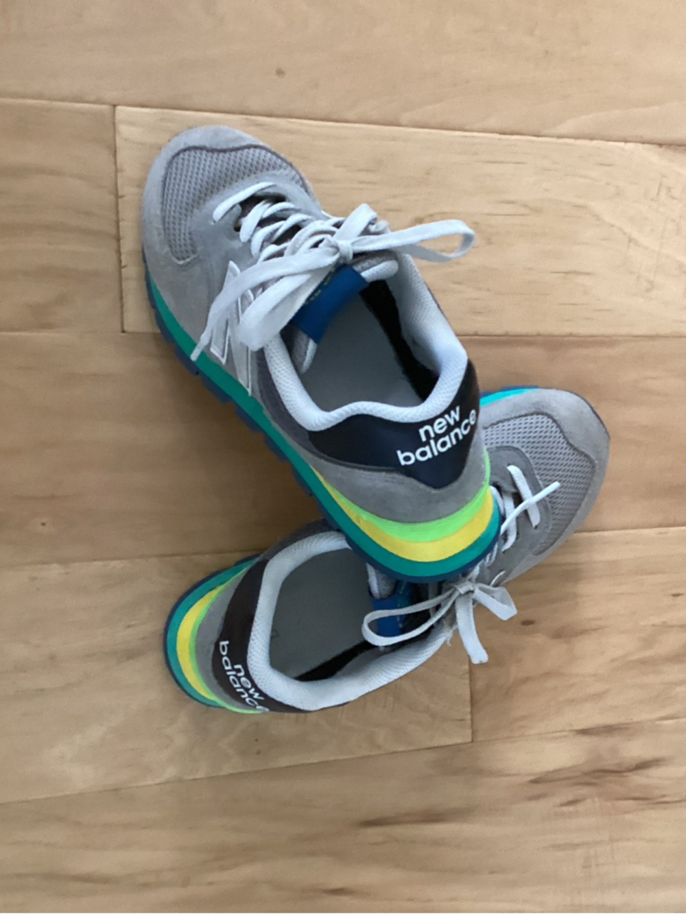New Balance mens size 8.5 Gray with Teal & Lime Accent Sneakers gently used